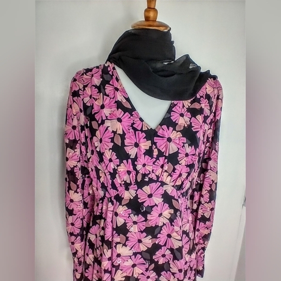 RETRO FLORAL SILK DRESS - Picture 3 of 13